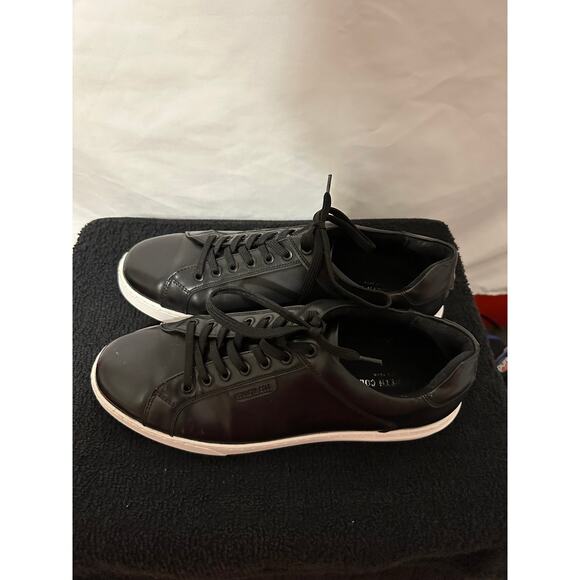 Kenneth Cole Laron Sneaker. - Picture 2 of 7